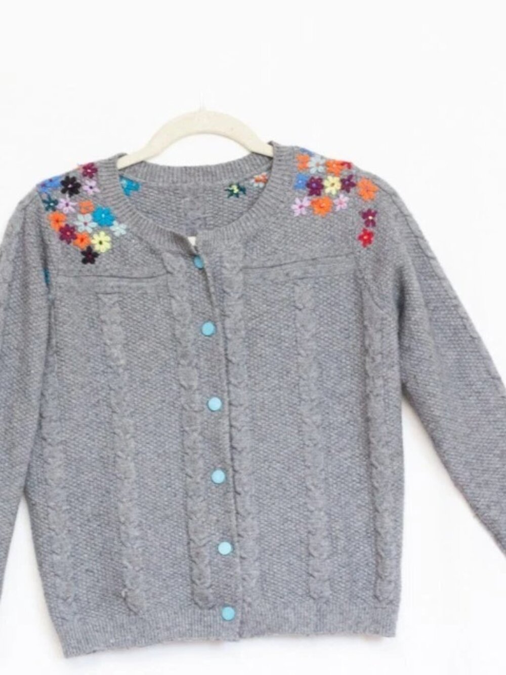 Embroidered Grey Thick Cable Knit Floral Cardigan Cottagecore Gardencore  Size S
